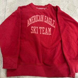 Hello babes I’m selling this cute classy hoodie ! Don’t miss out !